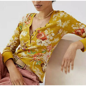 Anthropologie Pilcro Waffle Henley Floral Top ladies size XS